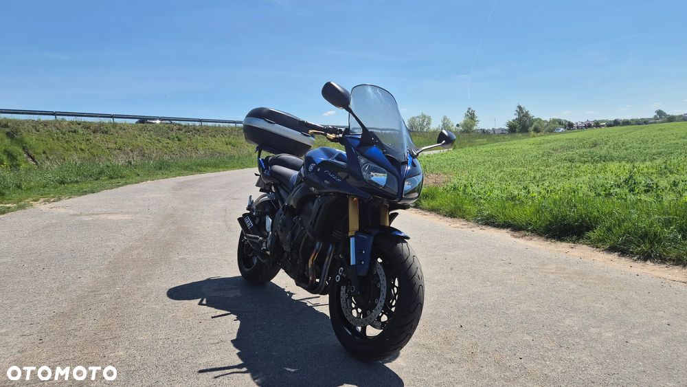 Yamaha FZ - 13
