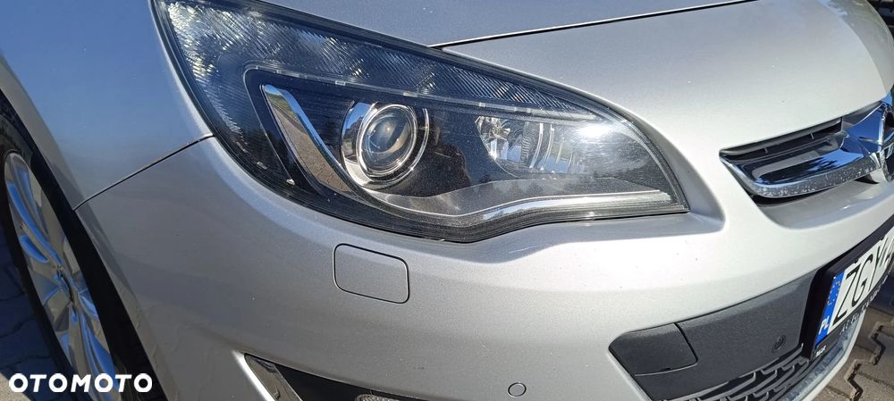 Opel Astra 1.7 CDTI Cosmo - 15