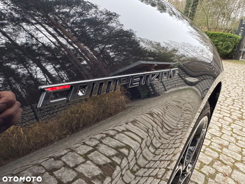 Alfa Romeo Giulia 2.0 Turbo Competizione Q4 - 5