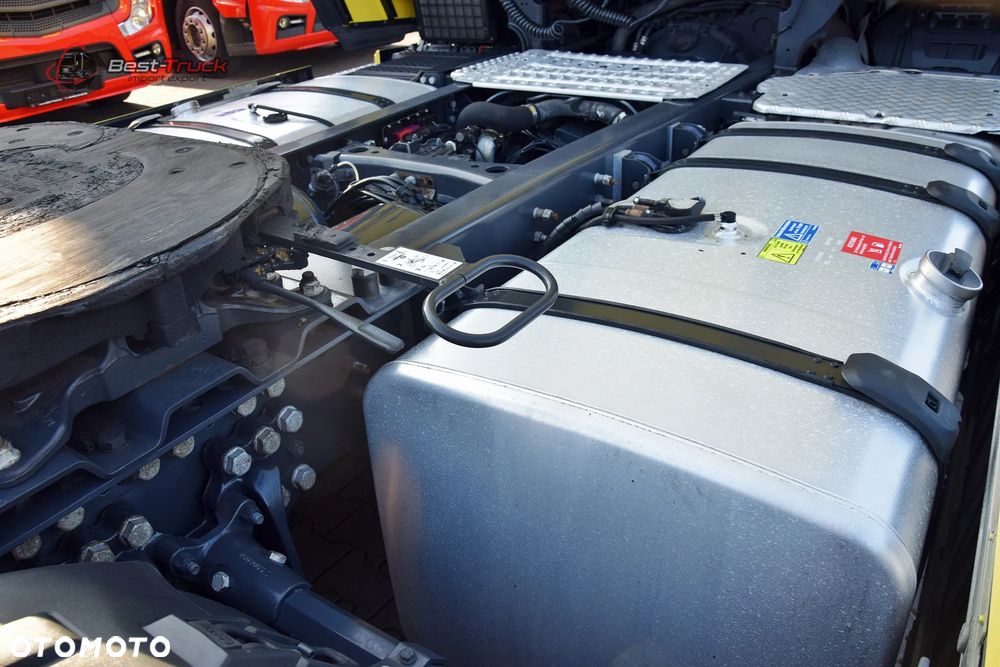 Scania S450 / 1300 L ZBIORNIKI  / STANDARD  / RETARDER  / MIKROFALA / IMPORT DE - 28