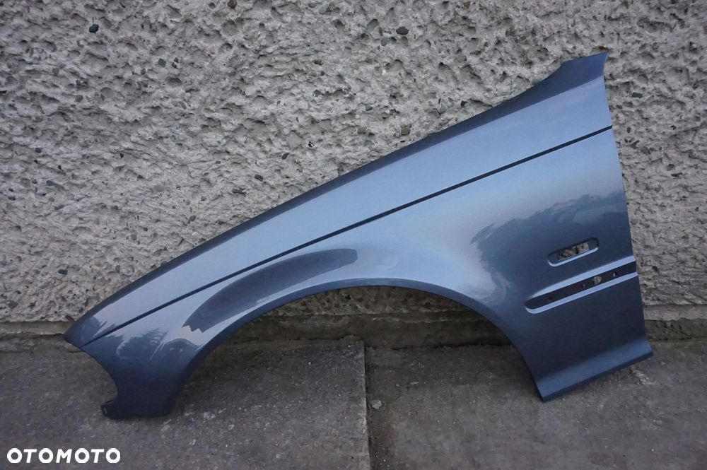 BŁOTNIK LEWY BMW E46 98/01r 372 STAHLBLAU - 1