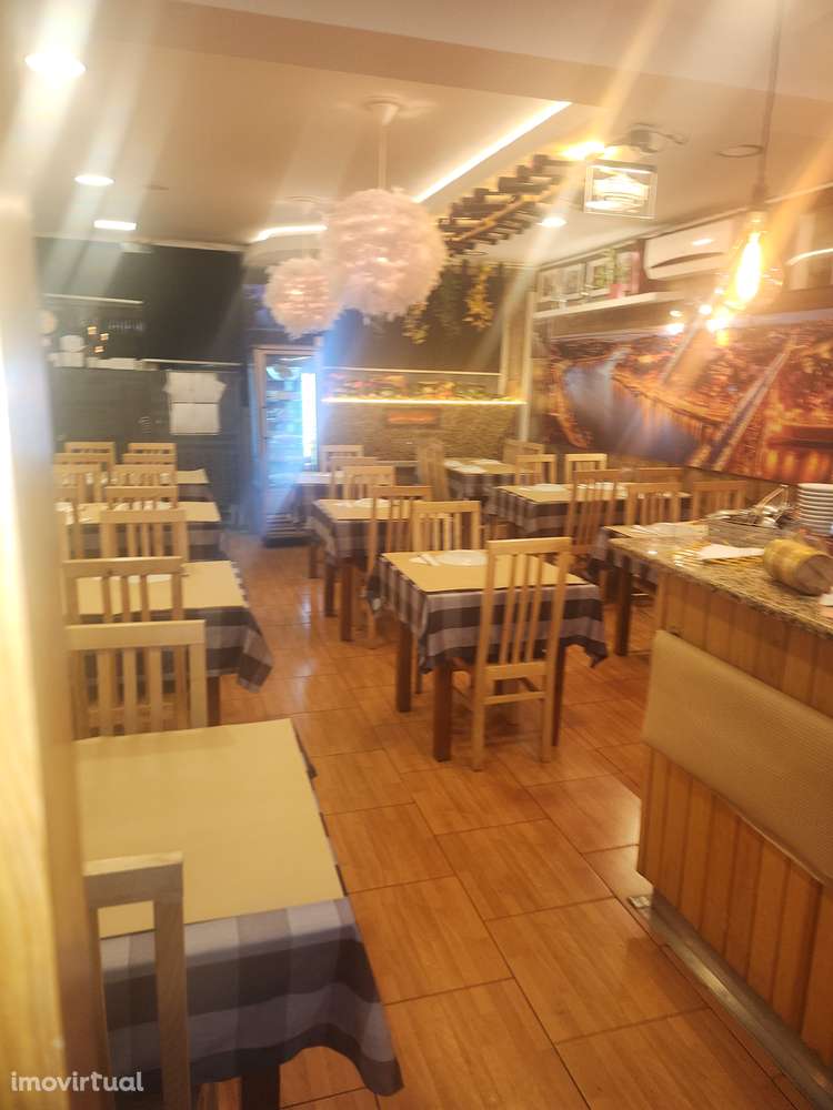 Restaurante Emblemático centro porto - Grande imagem: 4/17