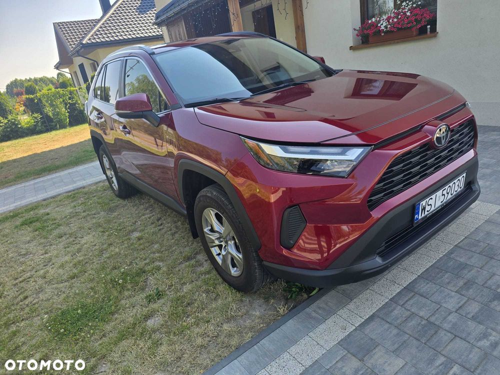 Toyota RAV4 - 1