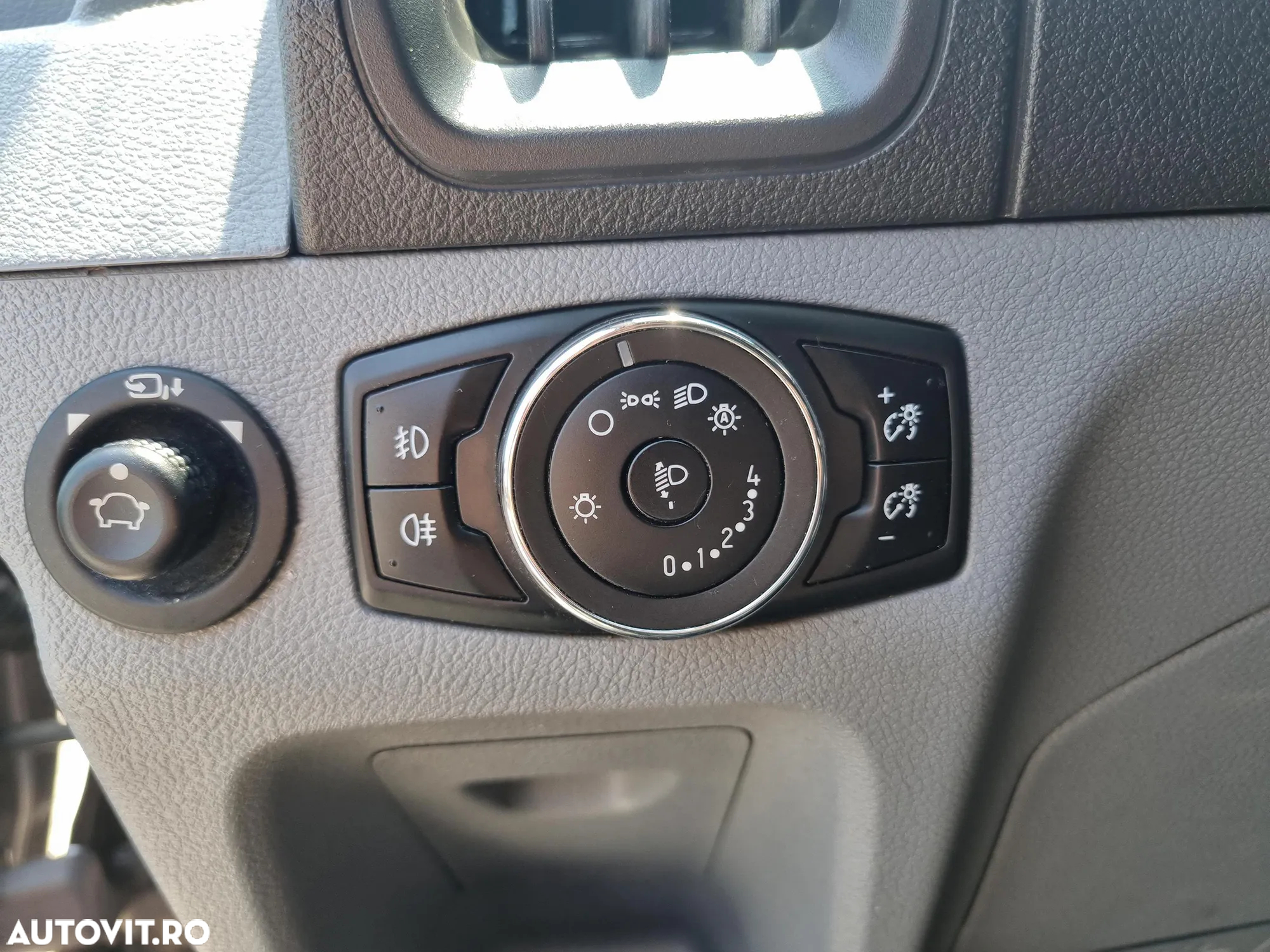 Ford Transit - 15