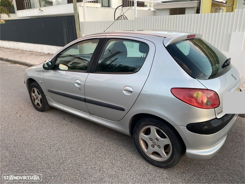 Peugeot 206 - 5