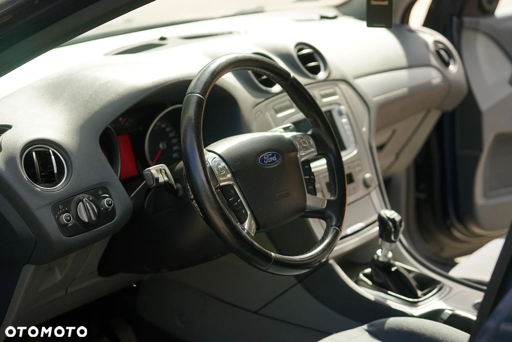 Ford Mondeo 2.0 TDCi EConetic Trend - 20