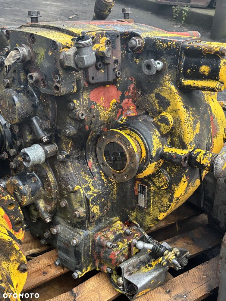 Hanomag 422 Skrzynia Biegów Do Ładowarki kołowej Hanomag 55 D 55D - 2