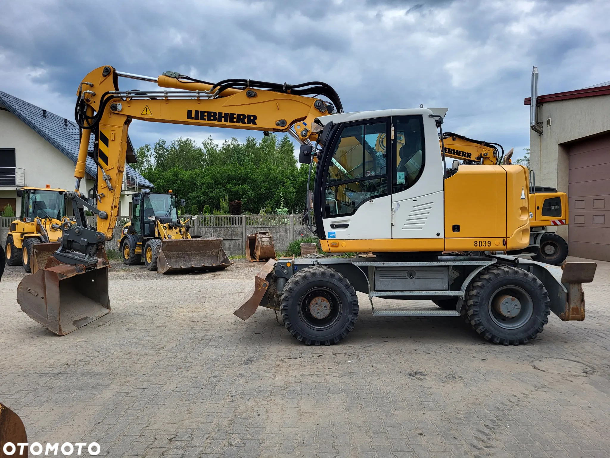 Liebherr A914 Compact / z Niemiec / Stan idealny !!!/ - 6