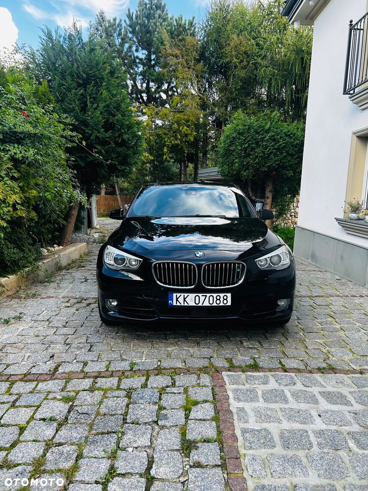 BMW 5GT - 3