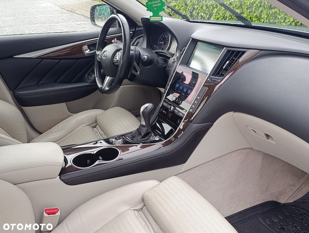 Infiniti Q50 Q50S Hybrid Sport Tech AWD - 17