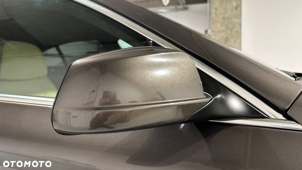 BMW Seria 5 520d - 39