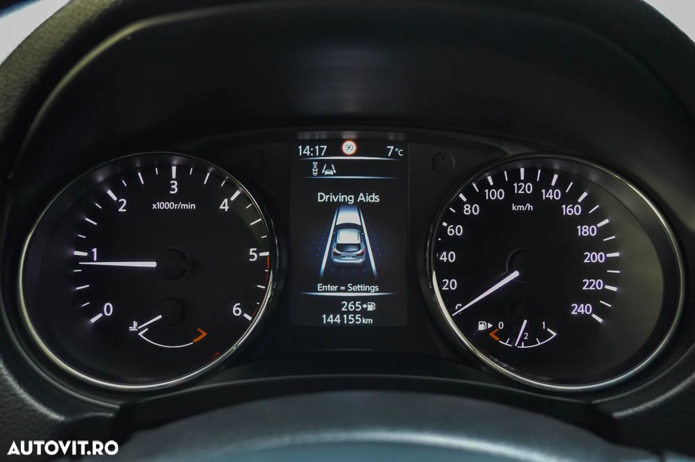 Nissan Qashqai 1.5 DCI N-Connecta - 8