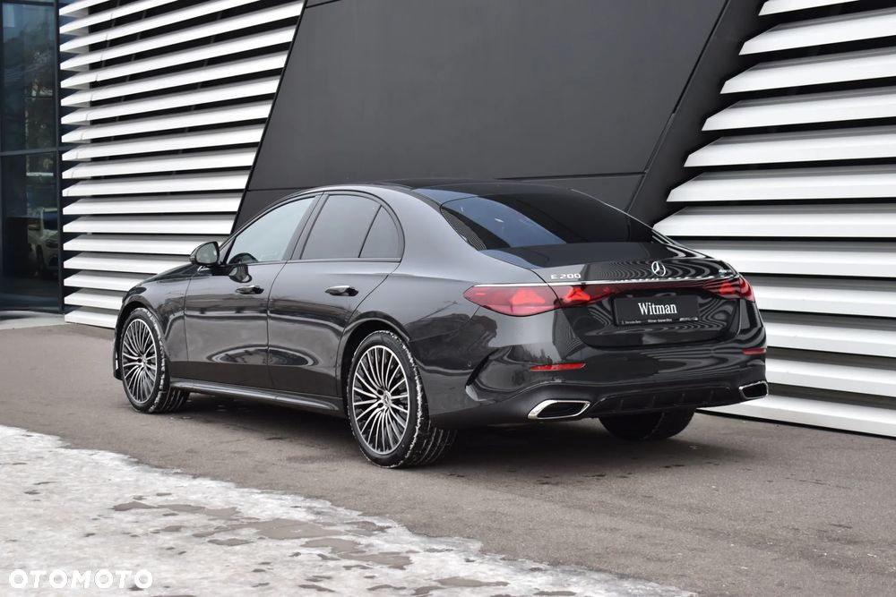 Mercedes-Benz Klasa E 200 4-Matic AMG - 6