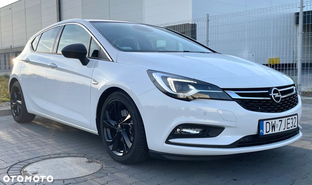 Opel Astra 1.6 T GPF Dynamic S&S - 4
