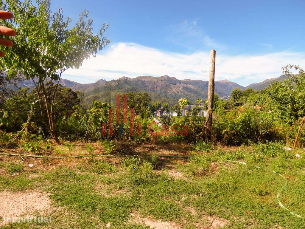 Vende-se Quintinha e Casa- Gerês-Braga - Grande imagem: 4/10