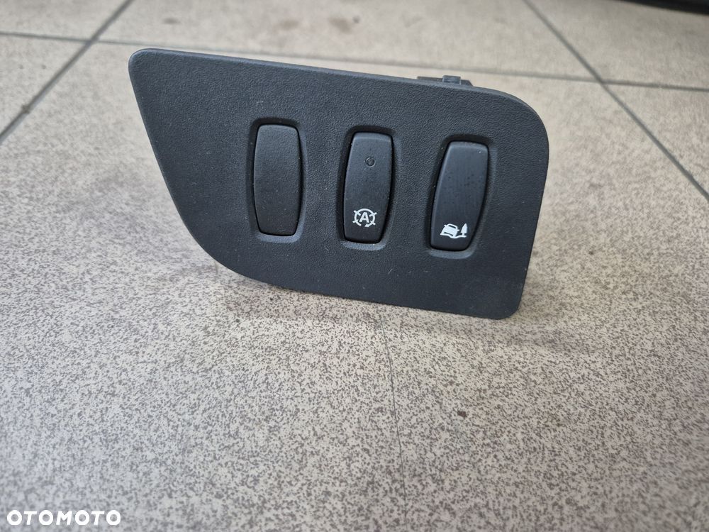 WŁĄCZNIK START STOP RENAULT KANGOO II 07-21r. - 1