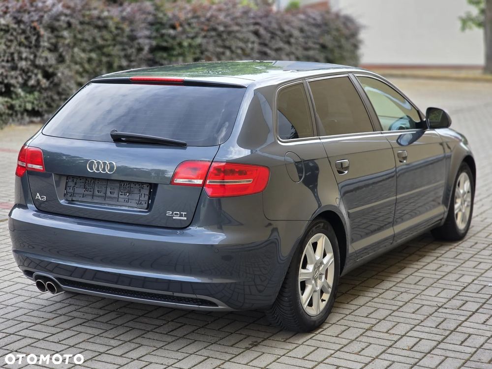 Audi A3 Sportback 2.0 TFSI quattro S tronic Ambition - 4