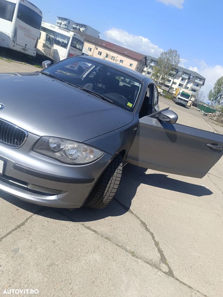 BMW Seria 1 118d - 10