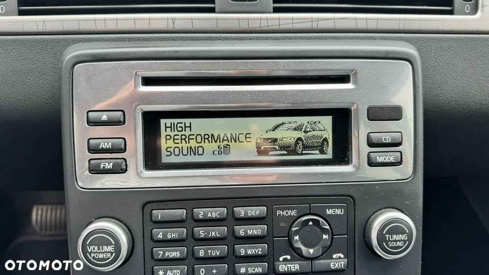 Volvo XC 70 2.4D AWD Kinetic - 30
