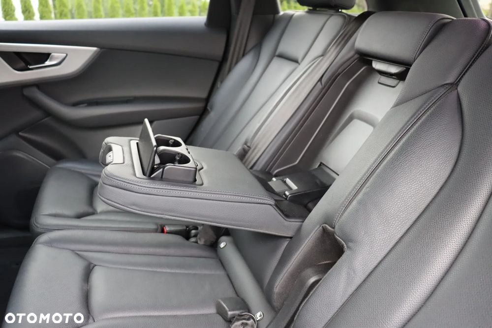 Audi Q7 - 19