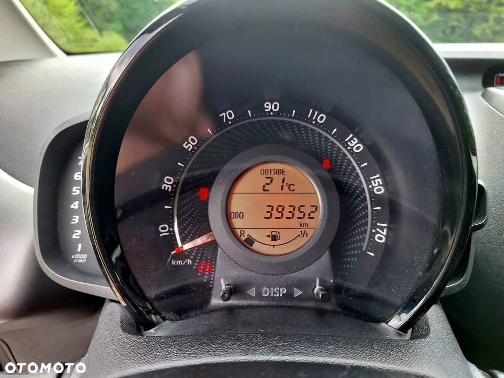 Toyota Aygo - 30