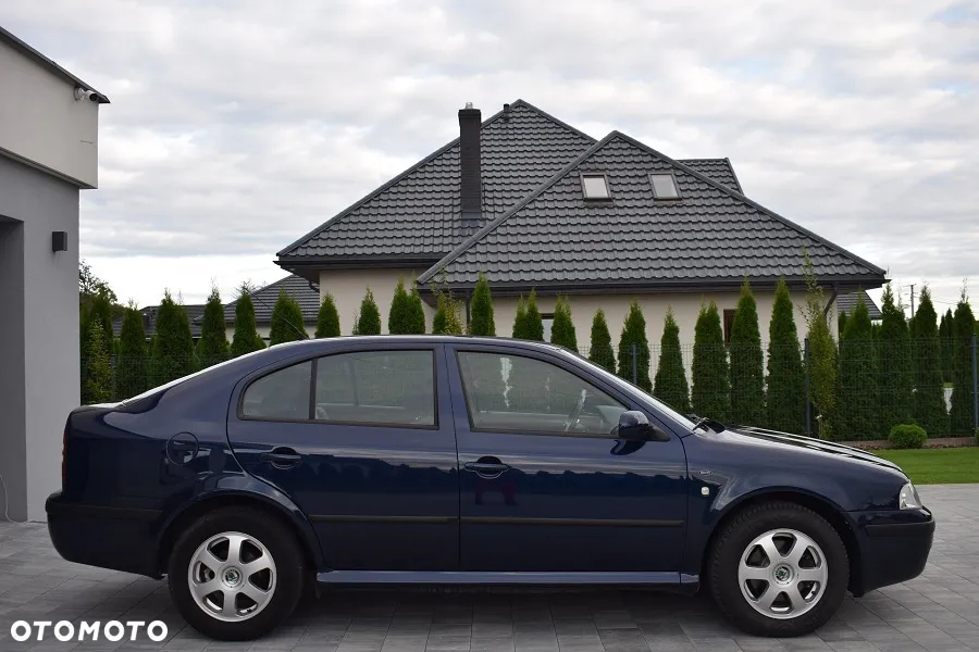 Skoda Octavia 2.0 Ambiente - 21