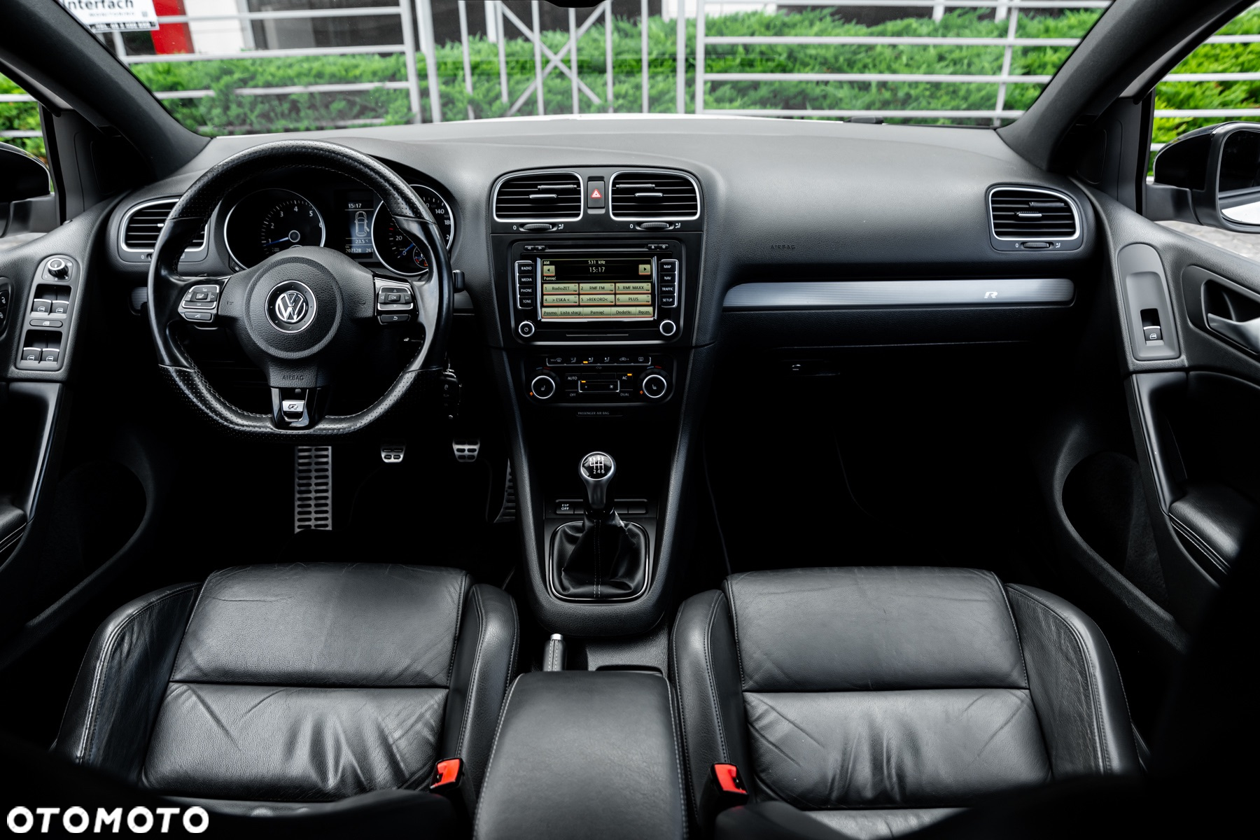 Volkswagen Golf VI 2.0 TSI 4Mot R - 27
