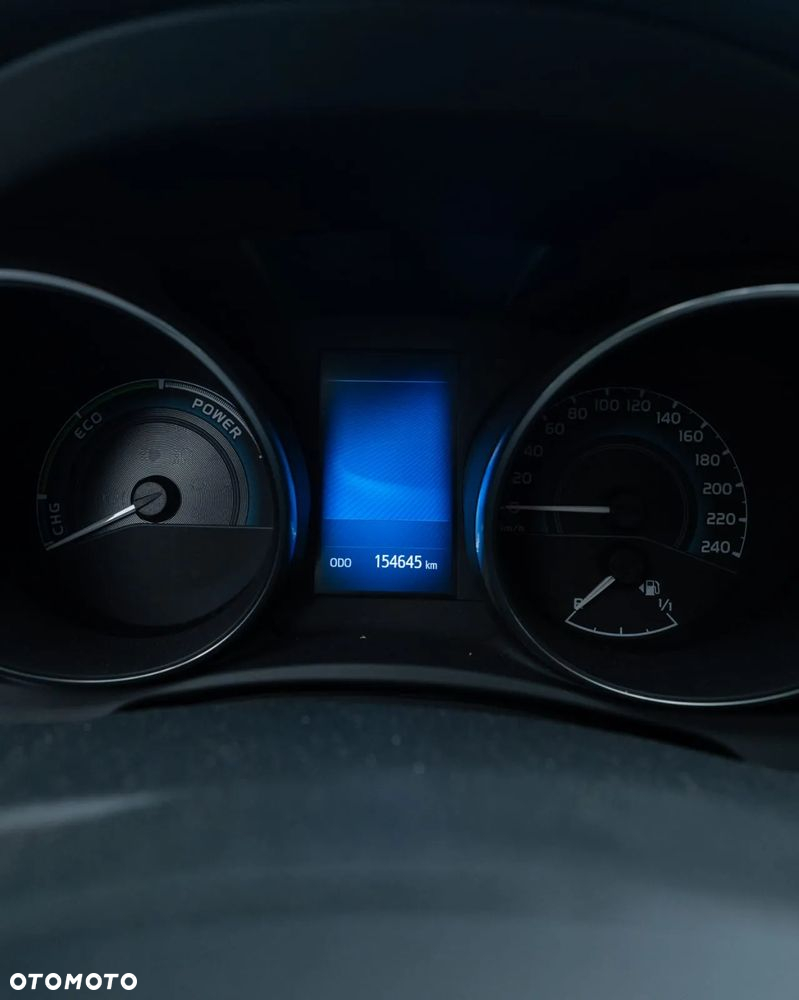 Toyota Auris 1.8 VVT-i Hybrid Automatik Design Edition - 15