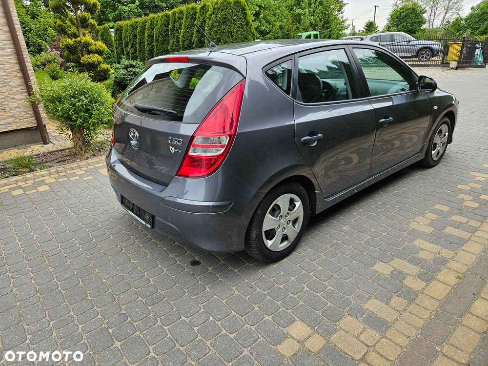 Hyundai i30 1.4 Classic - 7