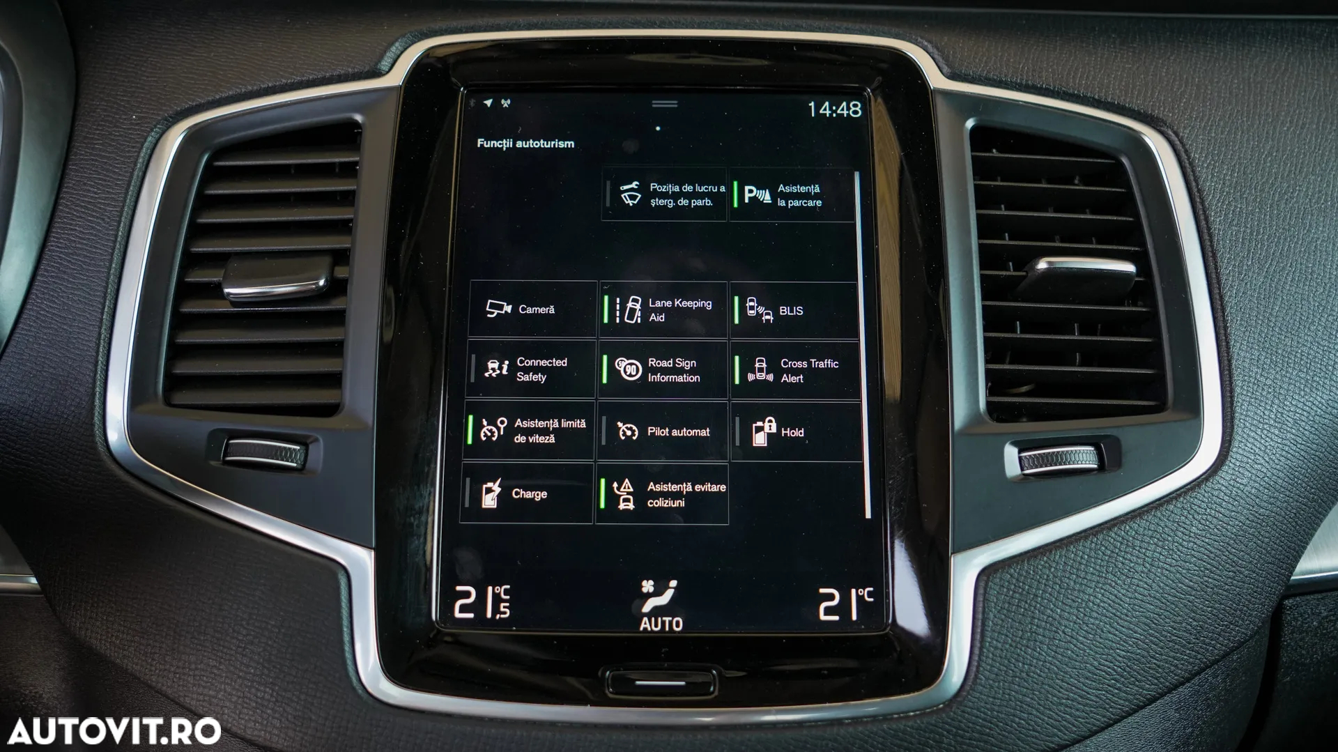 Volvo XC 90 T8 AWD Twin Engine Geartronic Momentum - 11