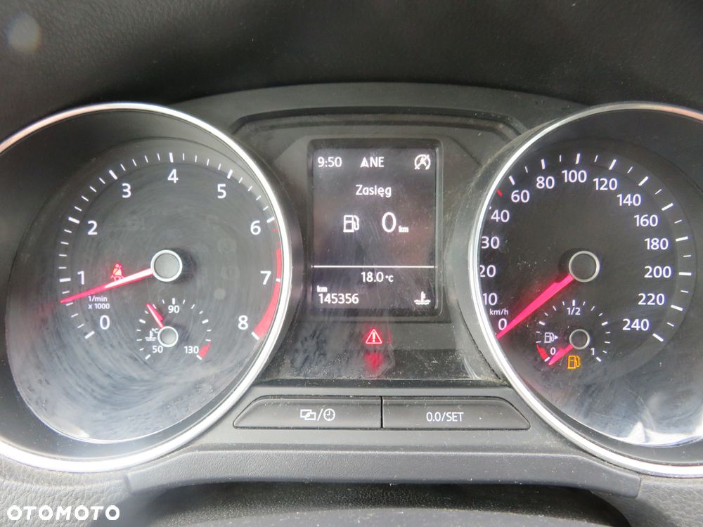Volkswagen Polo 1.2 TSI MATCH - 2