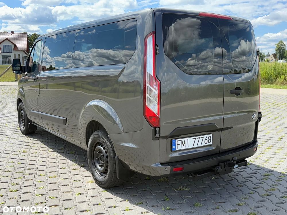 Ford Transit Custom 290 L2H1 Limited - 11