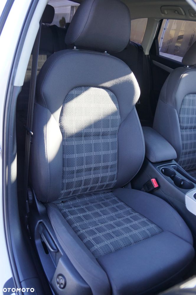 Audi A4 Avant - 27