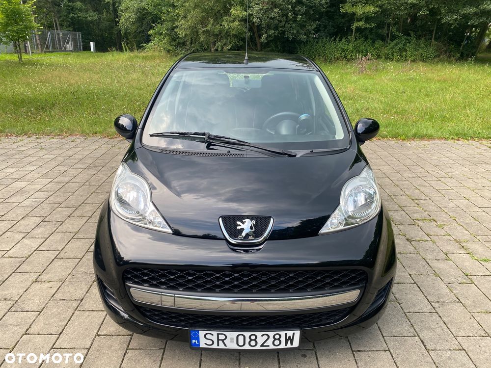 Peugeot 107 70 Petit Filou - 11