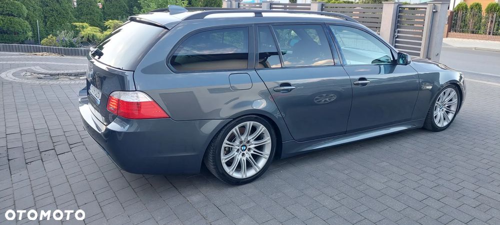BMW Seria 5 525d Edition Sport - 26
