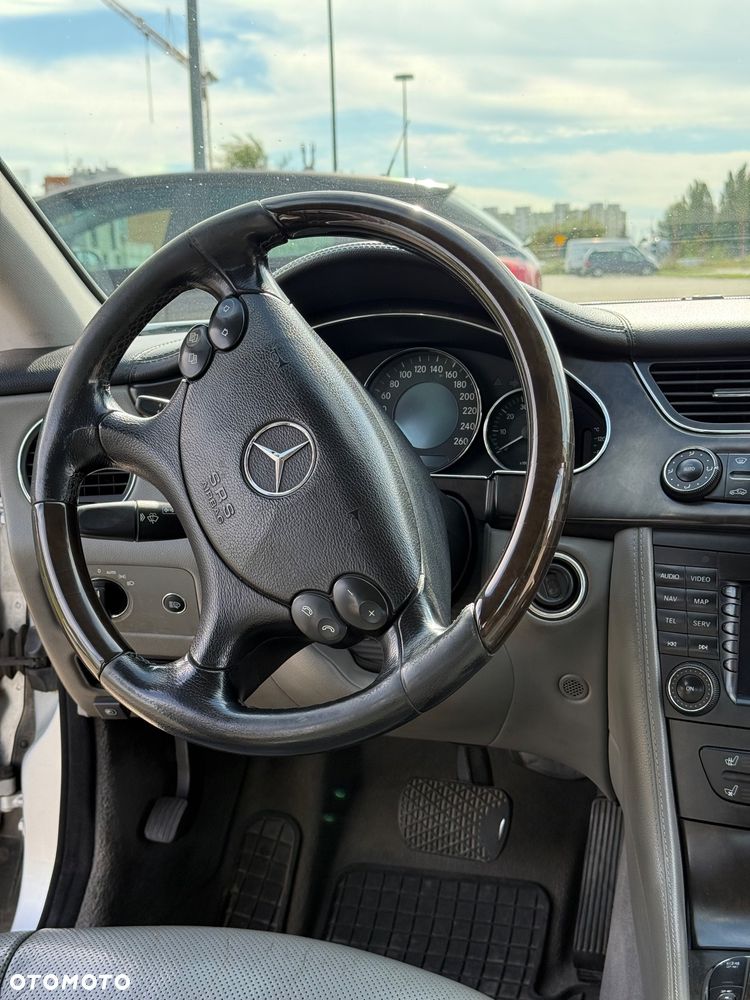 Mercedes-Benz CLS - 13