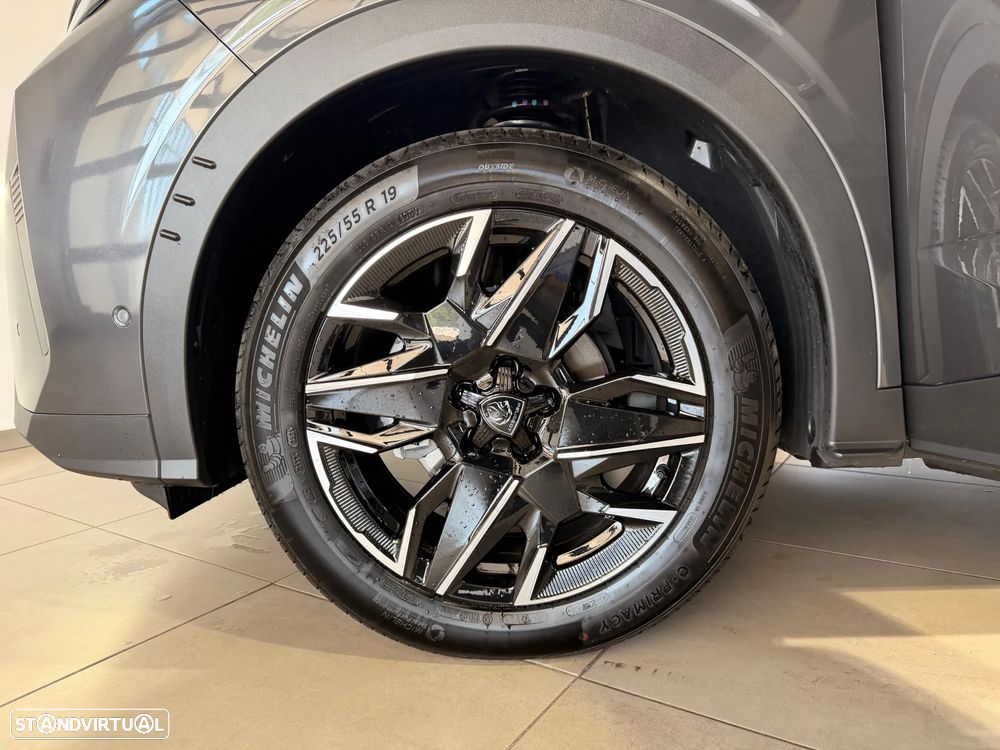 Peugeot 3008 1.2 Hybrid Allure Pack e-DCS6 - 36