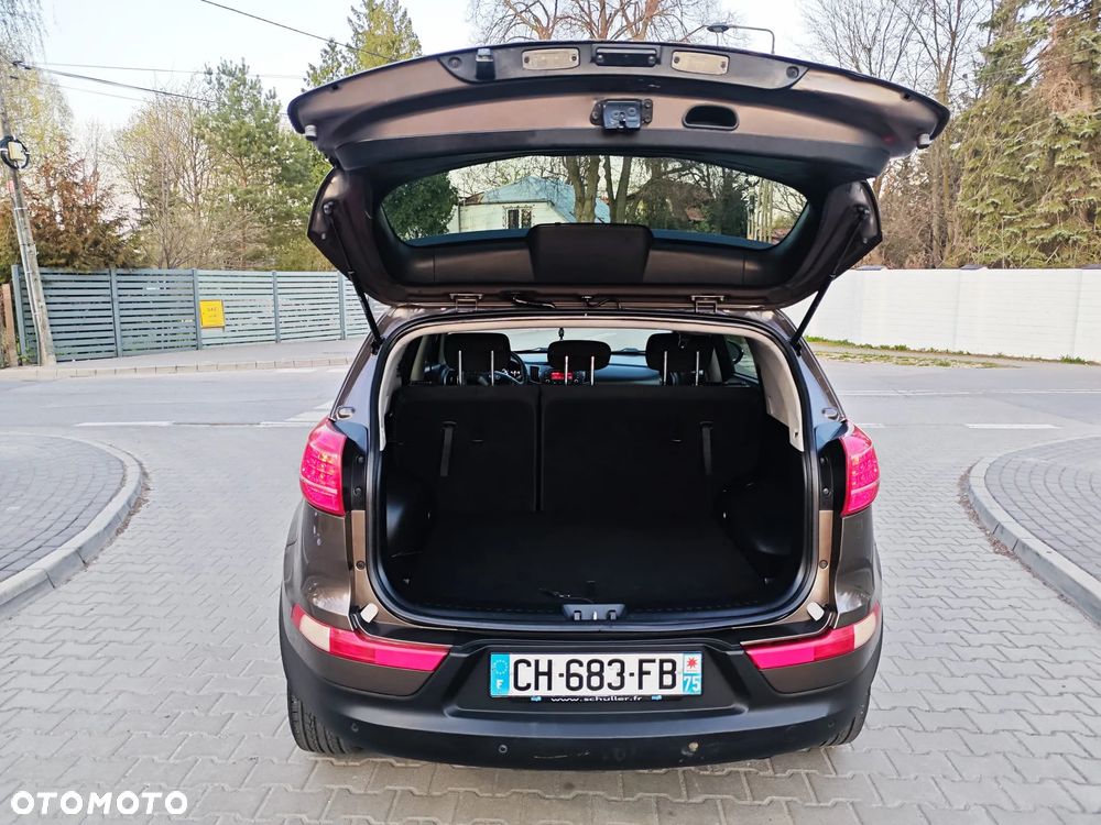 Kia Sportage 1.7 CRDI 2WD Attract - 26