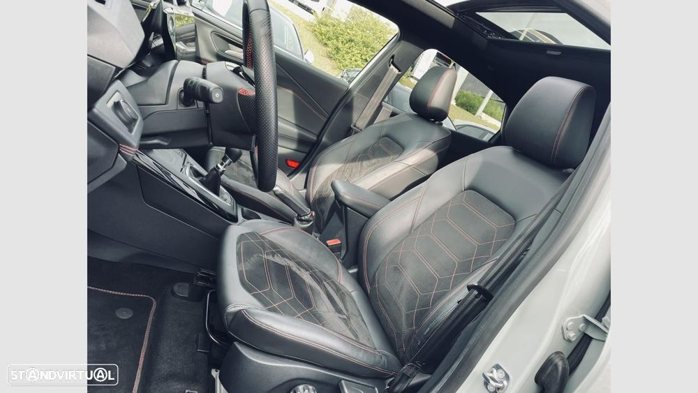 Ford Puma 1.0 EcoBoost MHEV ST-Line X - 11