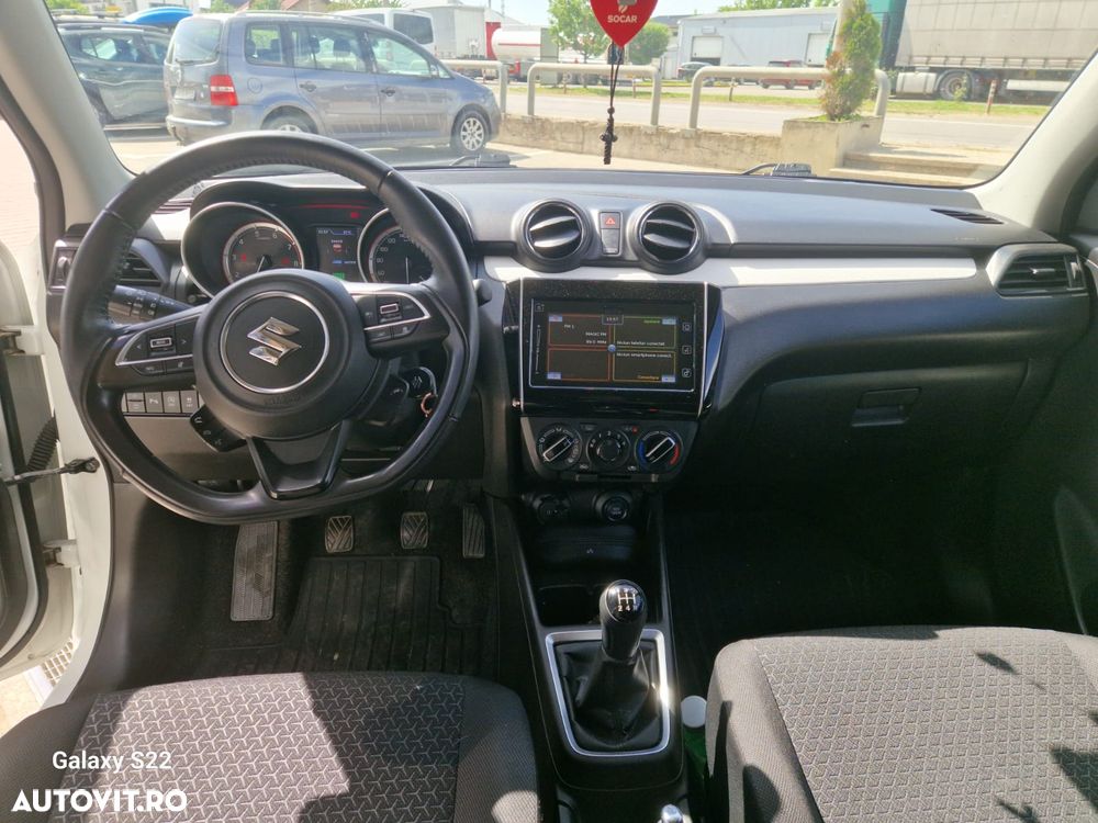 Suzuki Swift 1.2 Dualjet 12V MHEV Passion - 11