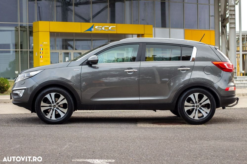 Kia Sportage 2,0 CRDI AWD Aut. Vision - 3