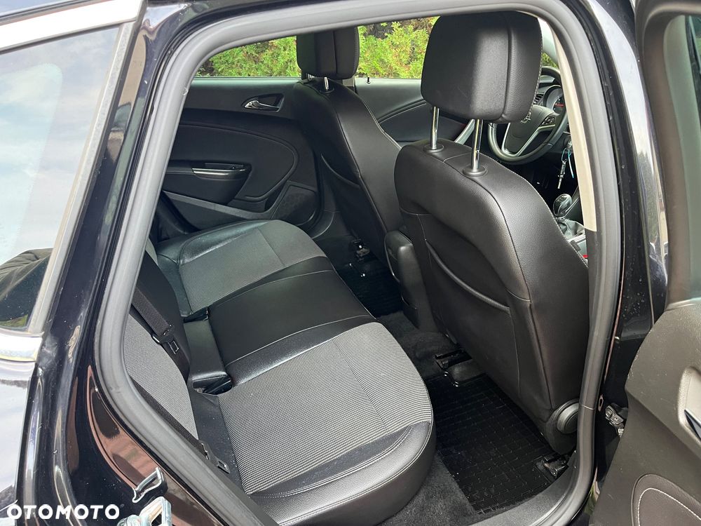 Opel Astra - 12