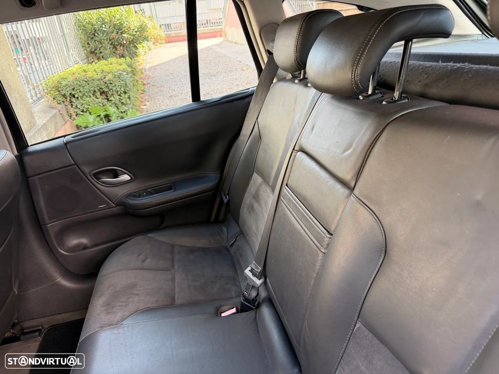 Renault Laguna Break 1.9 dCi Dynamique Luxe - 13