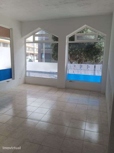 Loja comercial em AVER-O-MAR - Grande imagem: 3/4
