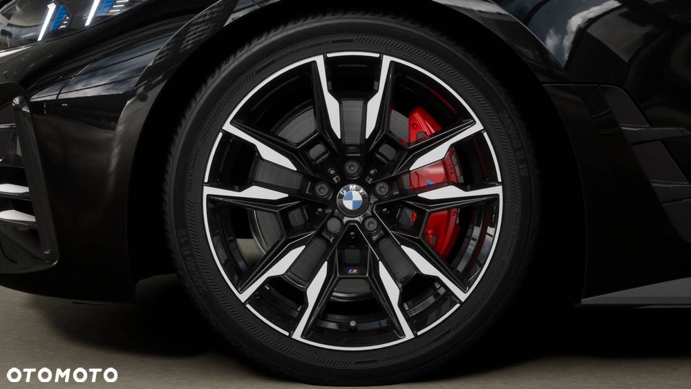 BMW Seria 4 M440i xDrive mHEV - 14