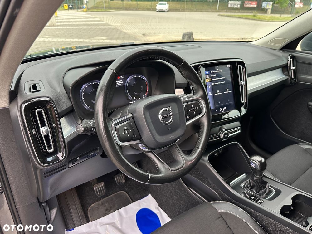 Volvo XC 40 D3 Momentum - 11