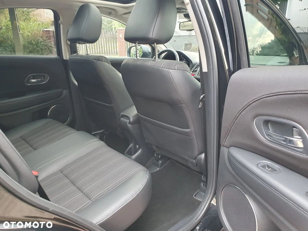 Honda HR-V 1.5 i-VTEC Executive - 18