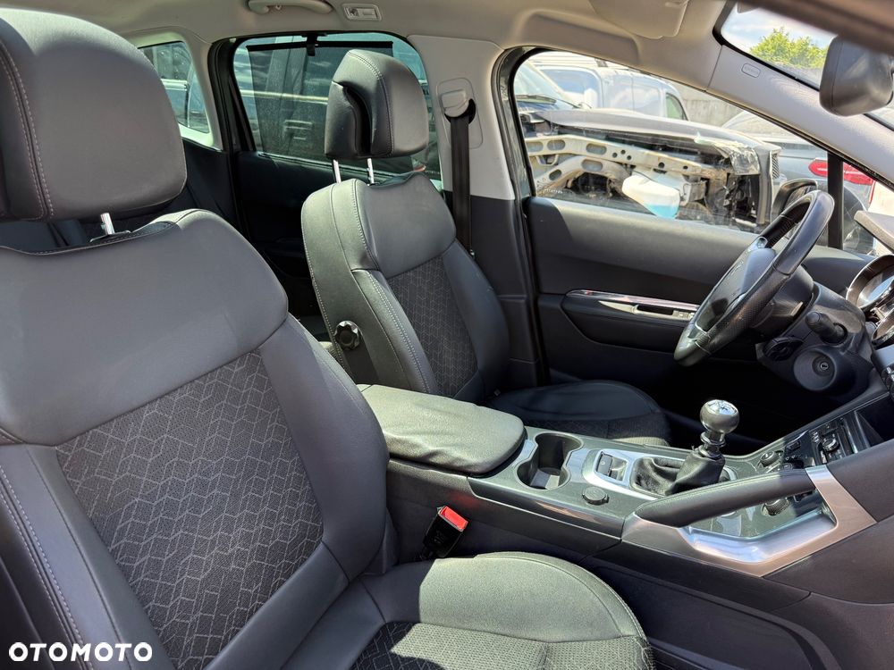 Peugeot 3008 - 14