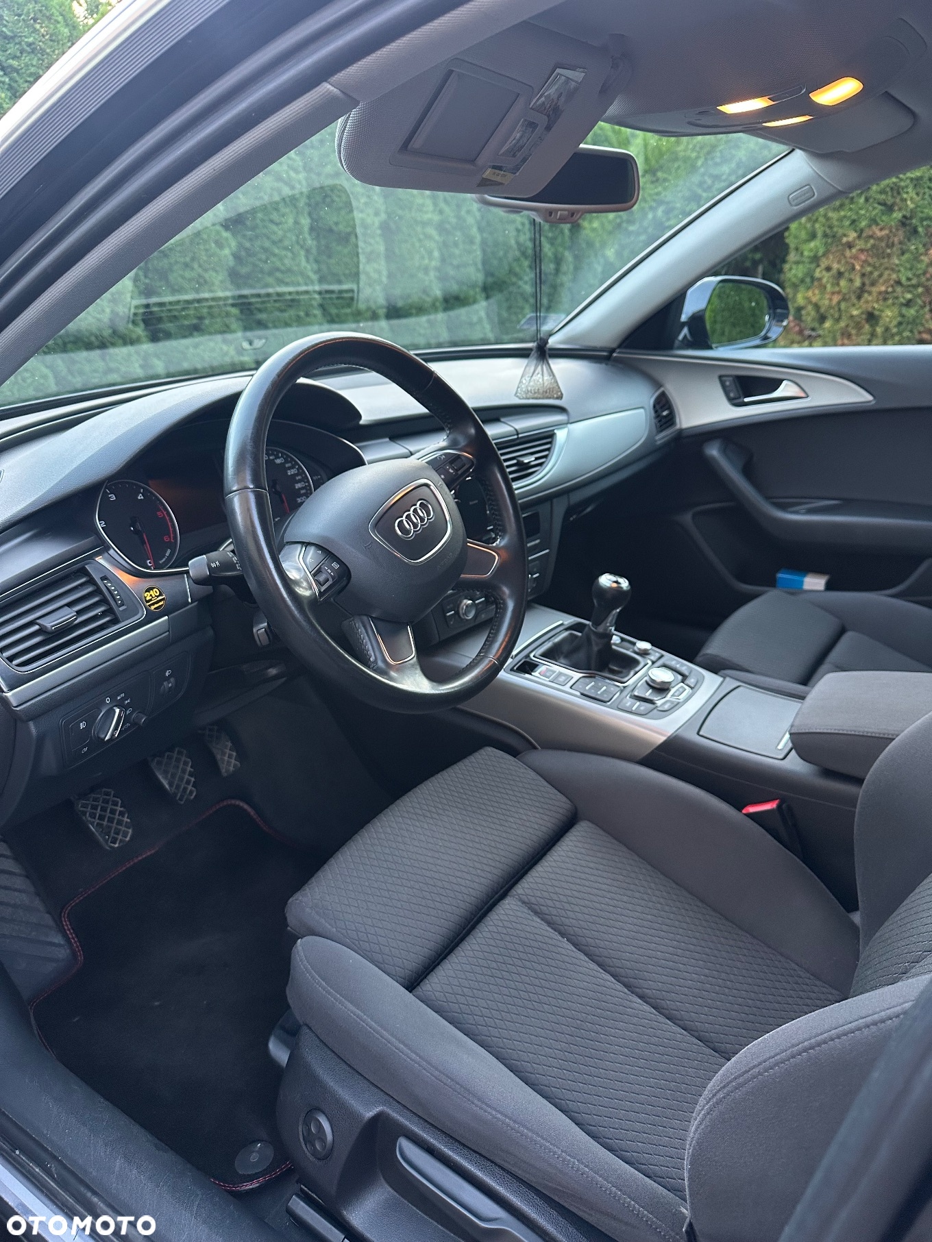 Audi A6 - 8