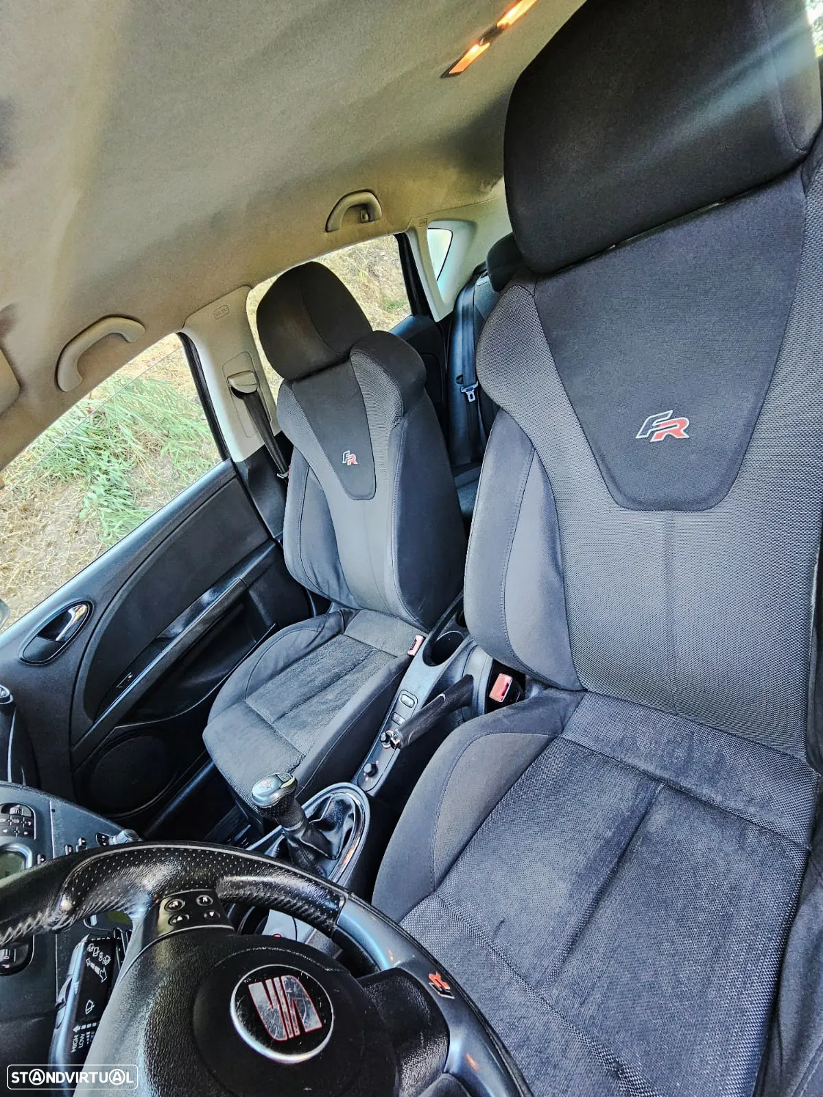 SEAT Leon 2.0 TDI DPF FR - 14